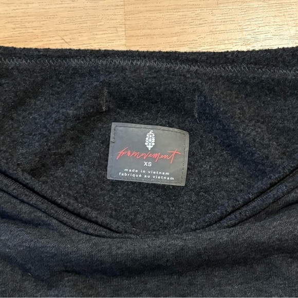 Free People Movement Oversized The Way You Move Crop Sweatshirt Sweater - Picture 5 of 6